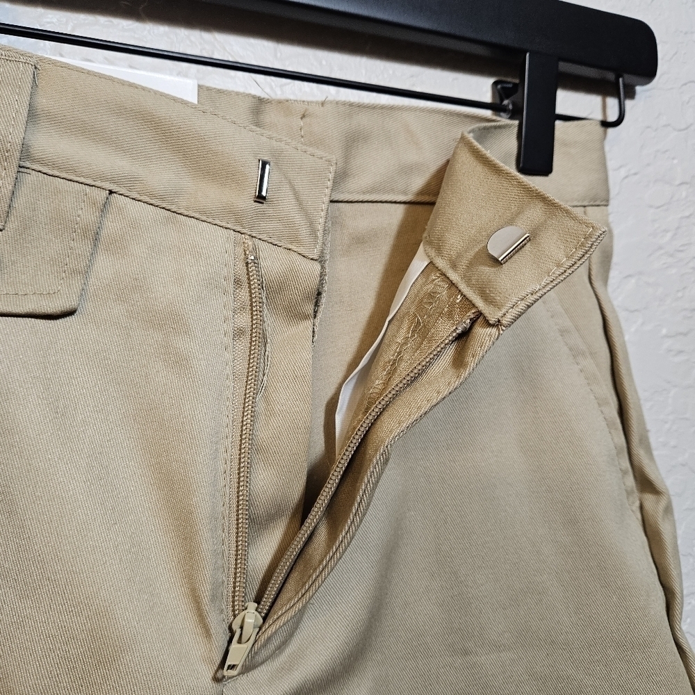 Authentic Galaxy Uniform Khaki Shorts Size 8 (girls) - Picture 4 of 8